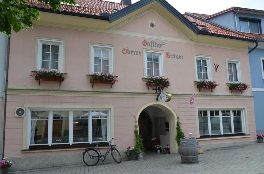 Oberwoelz Stadt Gasthof Oberer Brauer酒店 外观 照片